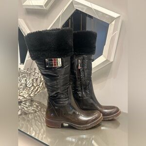 Gianmarco Lorenzi Luxury Italian Designer Faux Fur Trim Lining Rain Boots- 37